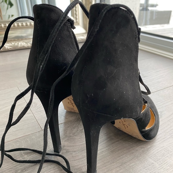 Jessica Simpson suede lace up pumps - Picture 3 of 7